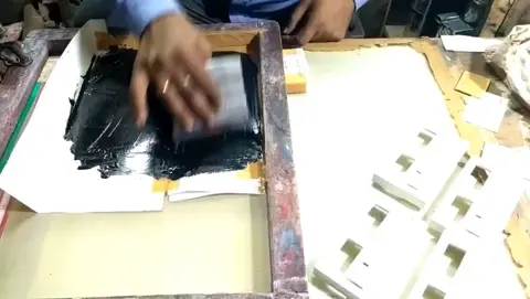 Screen Printing and UV Flatbed